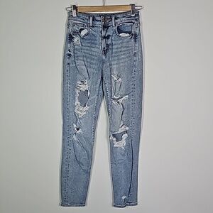 AMERICAN Eagle stretch size 00 distressed mom jeans